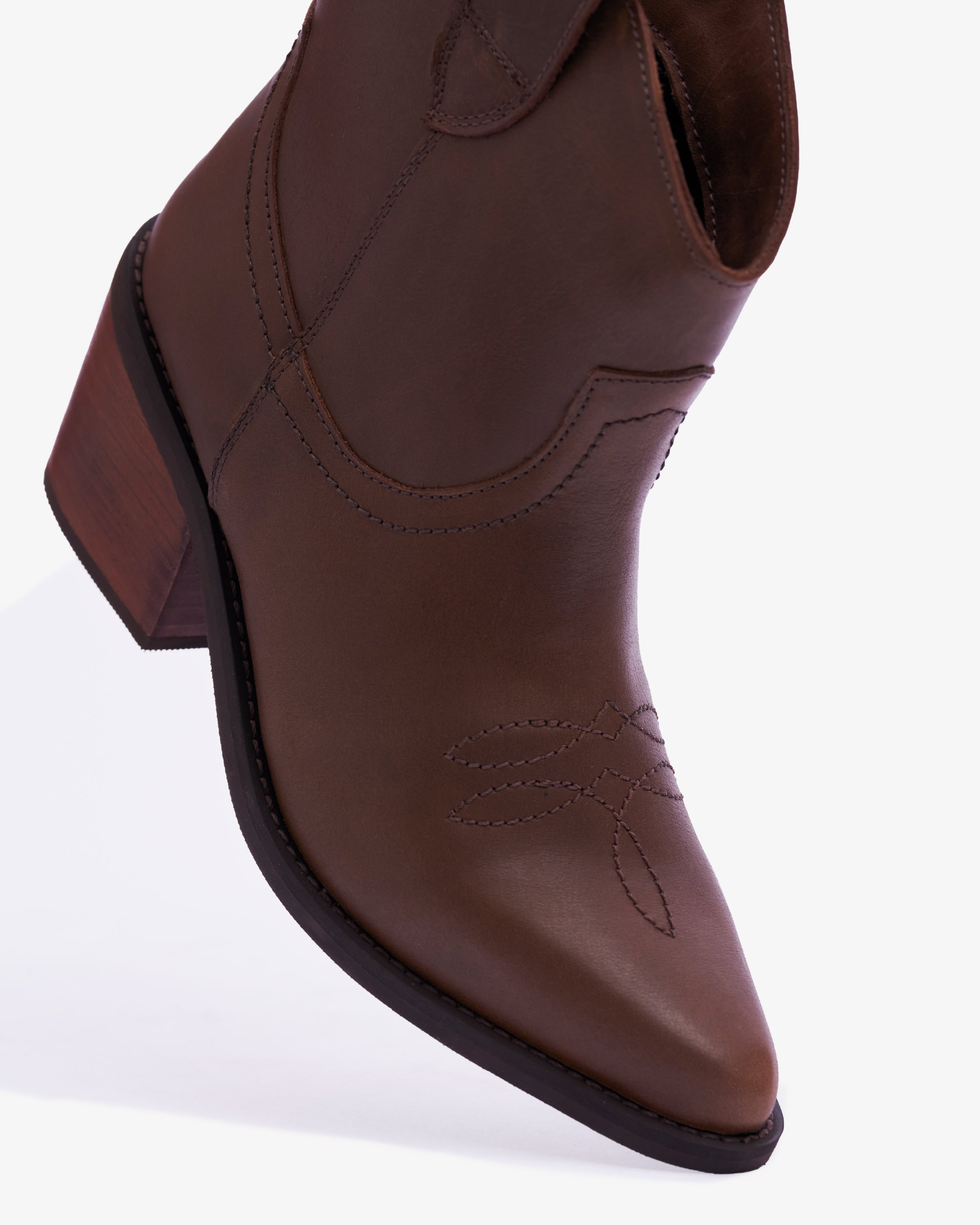 Bota Gardenia Moca