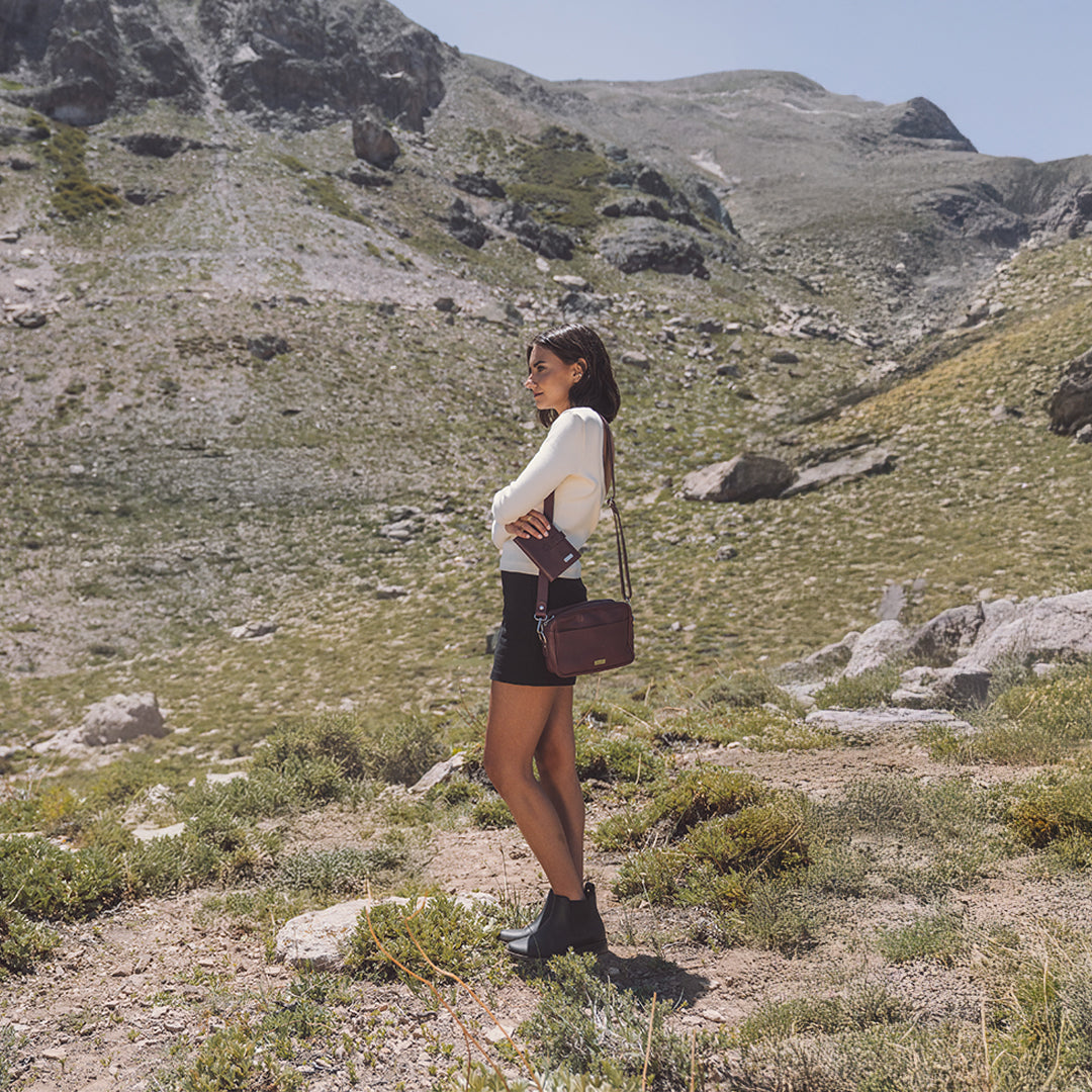 Portapasaporte Hibisco Cherry