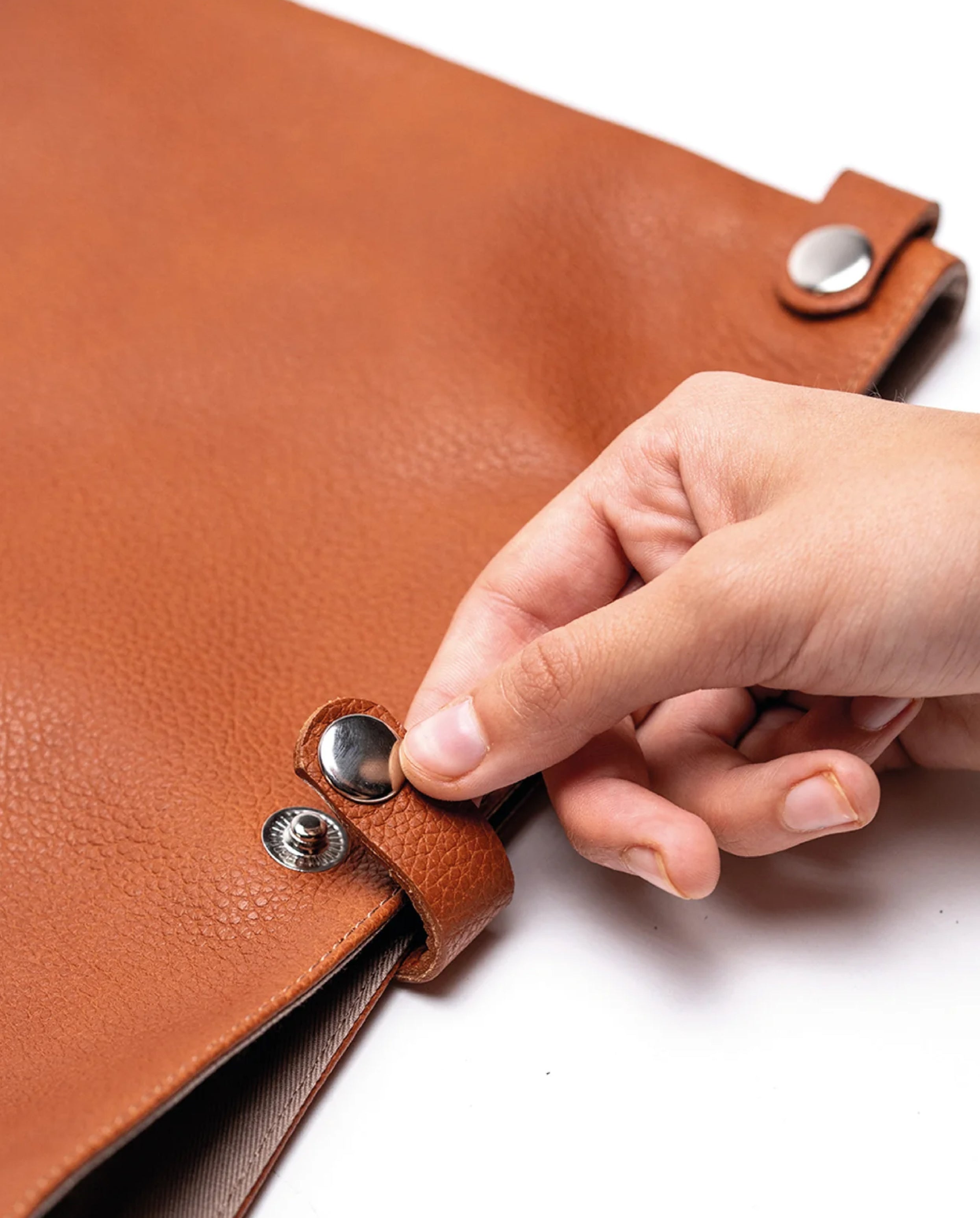 Funda Notebook Aster Cognac